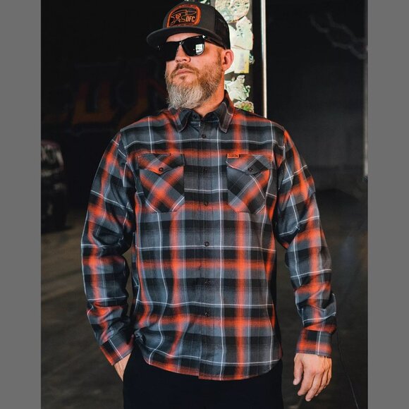 DIXXON FLANNEL - RESIST Flannel Shirt - Men's Medium - Picture 2 of 11